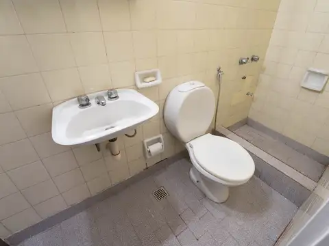 Depto Tipo Casa en Venta en Balvanera, USD 52.000
