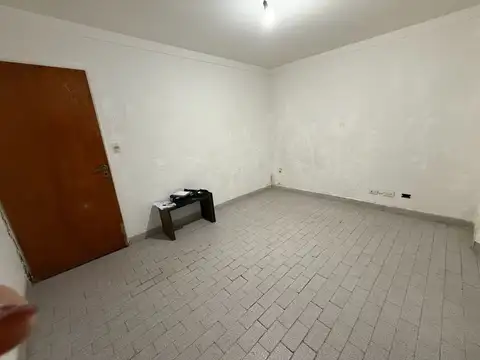 Depto Tipo Casa en Venta 66 años