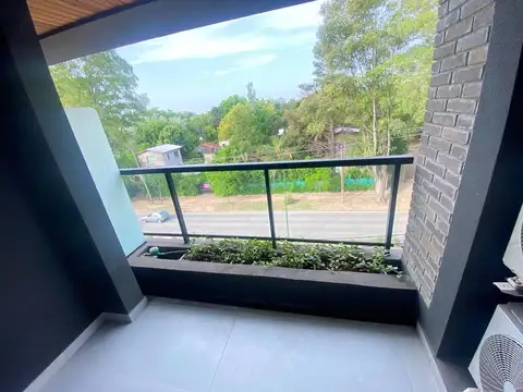 Departamento en Alquiler con 1 cocheras