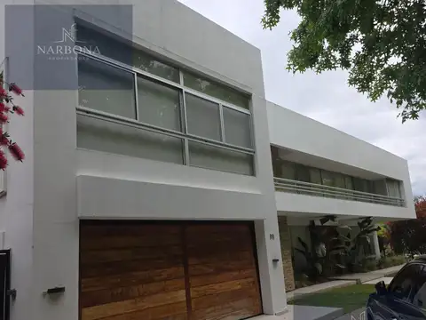 Casa en Venta de 5 dormitorios
