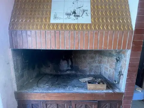 Casa 7 ambientes con 3 baños