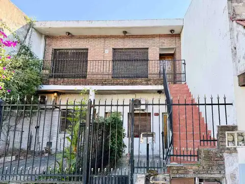 vente PH tres ambientes muy luminoso Lanús oeste