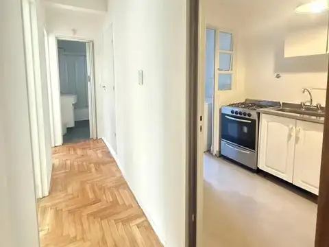 Echeverria 2400, Piso 1