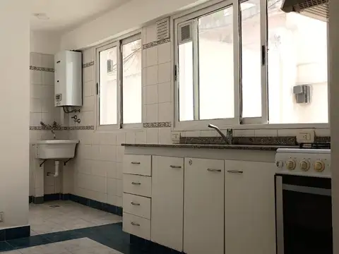 Departamento en Alquiler en Flores, $ 1.050.000