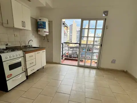 Av. Rivadavia 10600, Piso 3