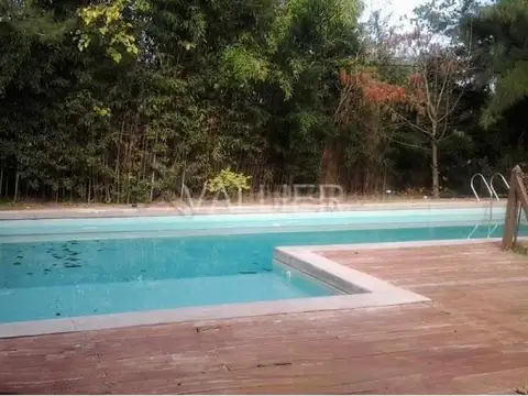 Casa 6 ambientes con 3 baños