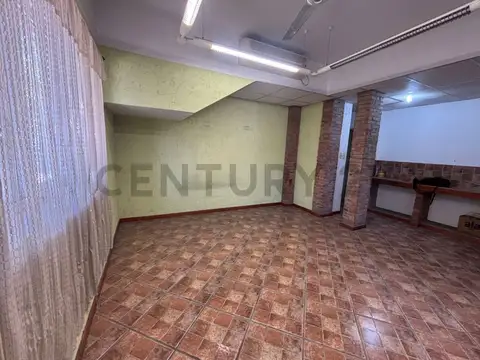 Oficina 2 ambientes con 1 baño