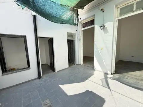 Depto Tipo Casa en Alquiler de 2 dormitorios