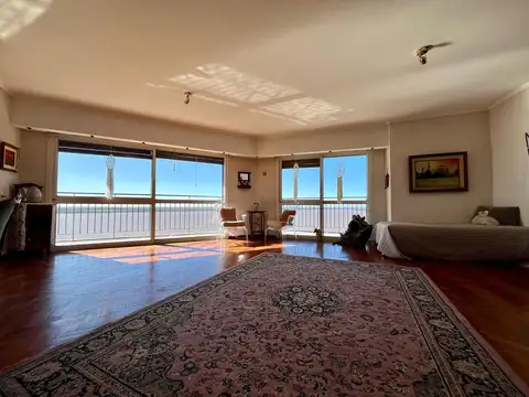 Departamento en Venta de 11 ambientes