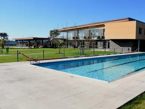 Terreno en Venta en San Sebastian, USD 270.000