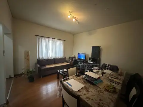 Depto Tipo Casa en Venta de 2 ambientes