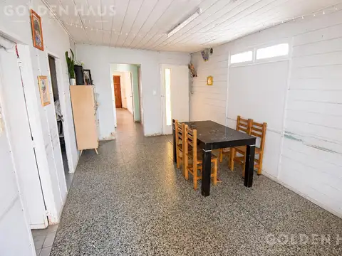 Depto Tipo Casa 4 ambientes con 2 baños