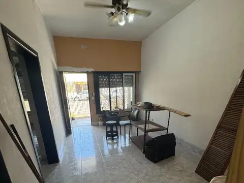 Depto Tipo Casa en Alquiler de 3 ambientes