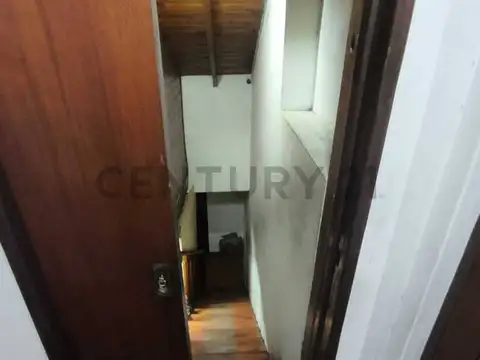 Hipolito Yrigoyen 6900, Piso 0