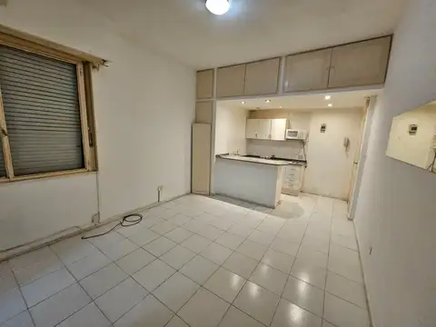 Departamento en Alquiler en Recoleta, $ 550.000