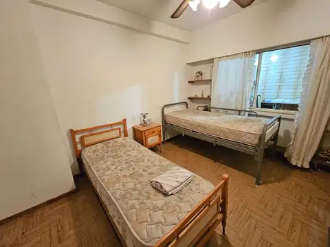 VENTA CASA 4 AMBIENTES MERLO - PARQUE Y COCHERA