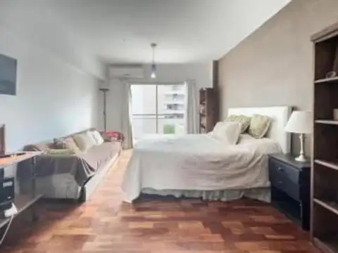 11 De Septiembre 2700, Piso 2