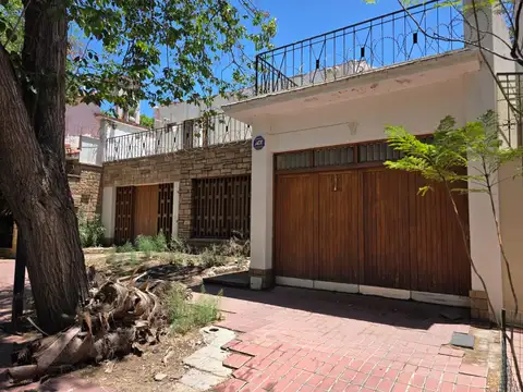 Terreno en Venta 17  mts Fondo