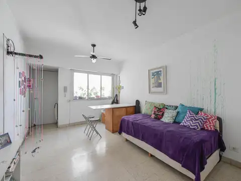 Departamento en venta en Villa General Mitre – Muy luminoso – 3° piso por escalera