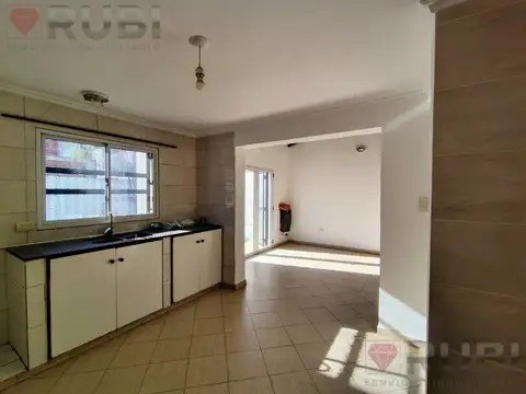 Depto Tipo Casa en Venta de 5 ambientes