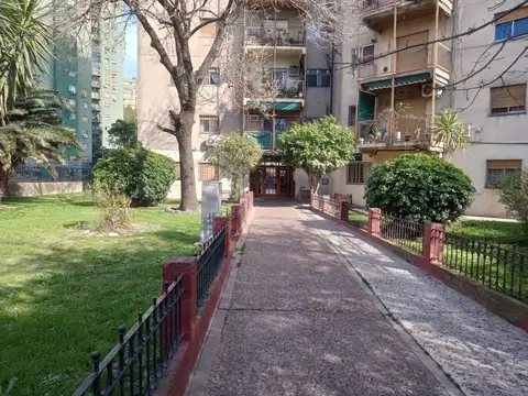 B. Gral Savio III Torre 11 , Piso 5