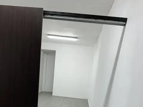 yerbal 2600, Piso pb