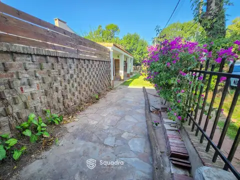 Casa 5 ambientes con 1 baño