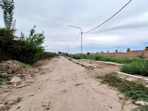 Terreno en Venta en Luzuriaga, USD 23.000