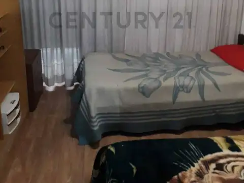 Av. Corrientes 1600, Piso 0