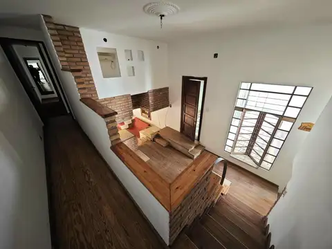 Depto Tipo Casa 3 ambientes con 2 baños