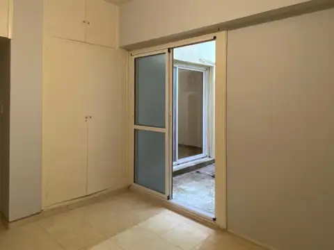 Departamento en Venta en La Lucila, USD 105.000