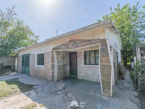 Venta casa 3 dormitorios parrillero Barros Blancos