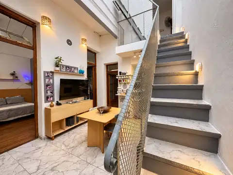 Depto Tipo Casa en Venta de 4 ambientes