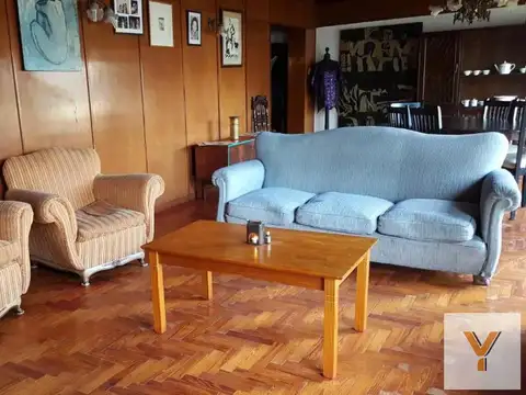 Casa 6 ambientes con 3 baños