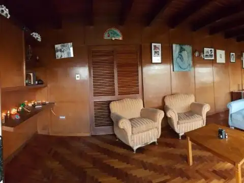 Departamento en PH - 4 Dormitorios 3 Baños - 202Mts2 - La Plata