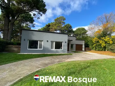 Casa en Venta en Pinamar, USD 237.000
