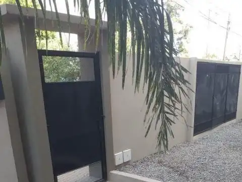 Cesar H. Malnatti 2200, Piso PA