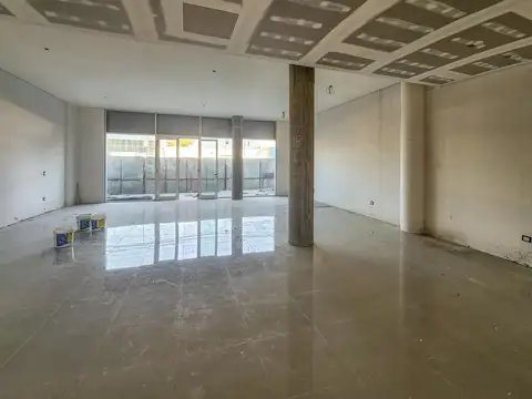 Unico Golf (Locales) Av. Eva Perón 8980 'PB F