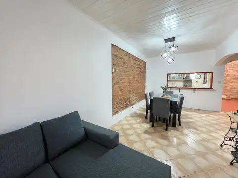 Casa en Venta al Este