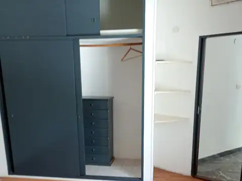 Depto Tipo Casa 2 ambientes con 1 baño