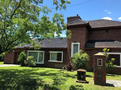 Casa  en Venta ubicado en C.C. Banco Provincia, Zona Oeste
