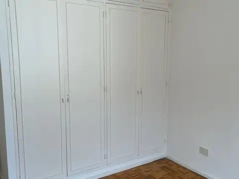 Belgrano  2 Amb Reciclado con Cocina  y Lavadero