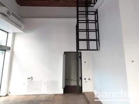 Pasaje Álvarez al 1500