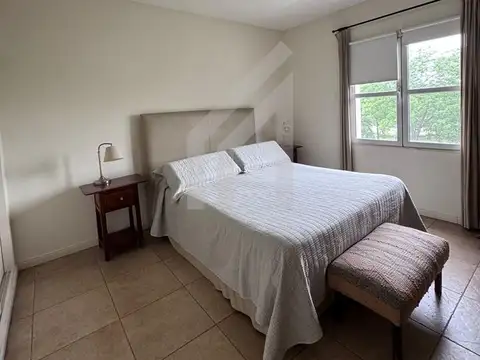Departamento en Alquiler con 1 cocheras