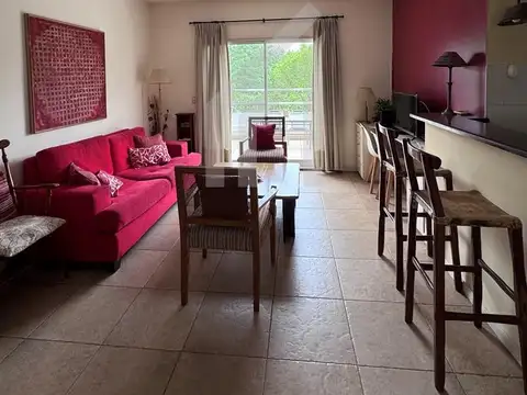 Departamento  en Alquiler en Septiembre, Escobar, G.B.A. Zona Norte