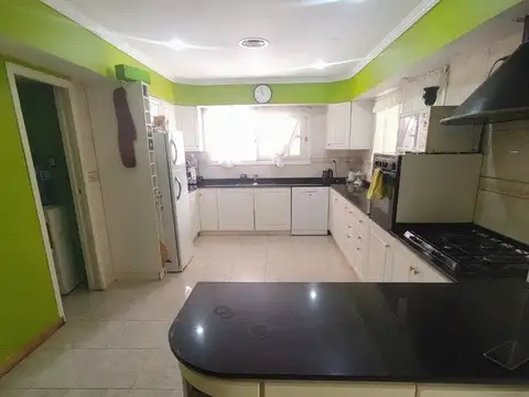 Casa en Venta en Temperley, USD 360.000