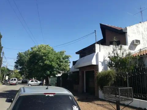 Casa en Venta en El Palomar, USD 250.000