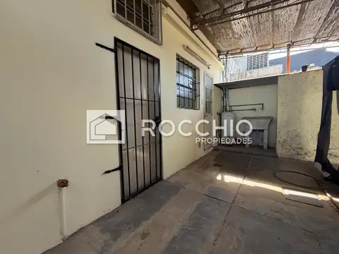 Depto Tipo Casa en Alquiler de 2 ambientes