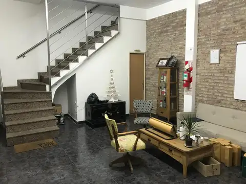 Alquiler Deposito Galpon de 1.250 m2 a 200 mts de RP4 9 de Abril