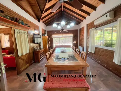 Casa 5 ambientes con 3 baños